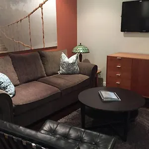 https://modern-apartment-in-beautiful-kitsilano.vancouver-hotels-bc.net