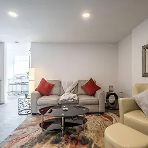 https://modern-contemporary-2-bedroom-suite.halifax-hotels.org