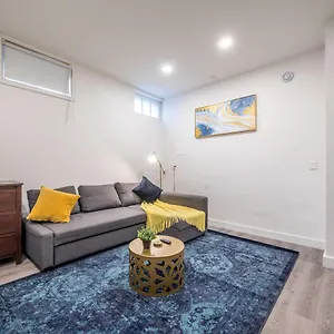 https://spacious-newly-renovated-1-bedroom-suite.halifax-hotels.org